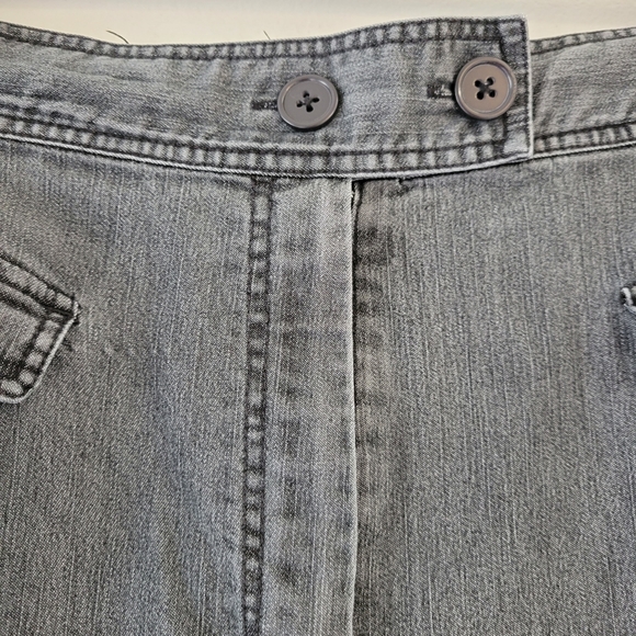 Larry Levine Woman Capris 22W - Picture 4 of 6